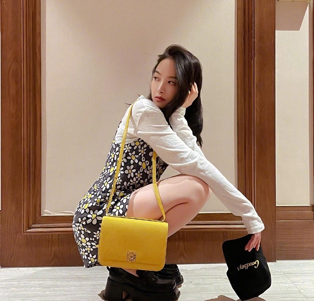 Buenos días

#FreeRol