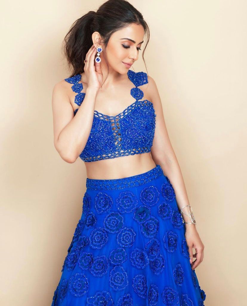 FB-ozmOVUAAuNym?format=jpg&name=medium