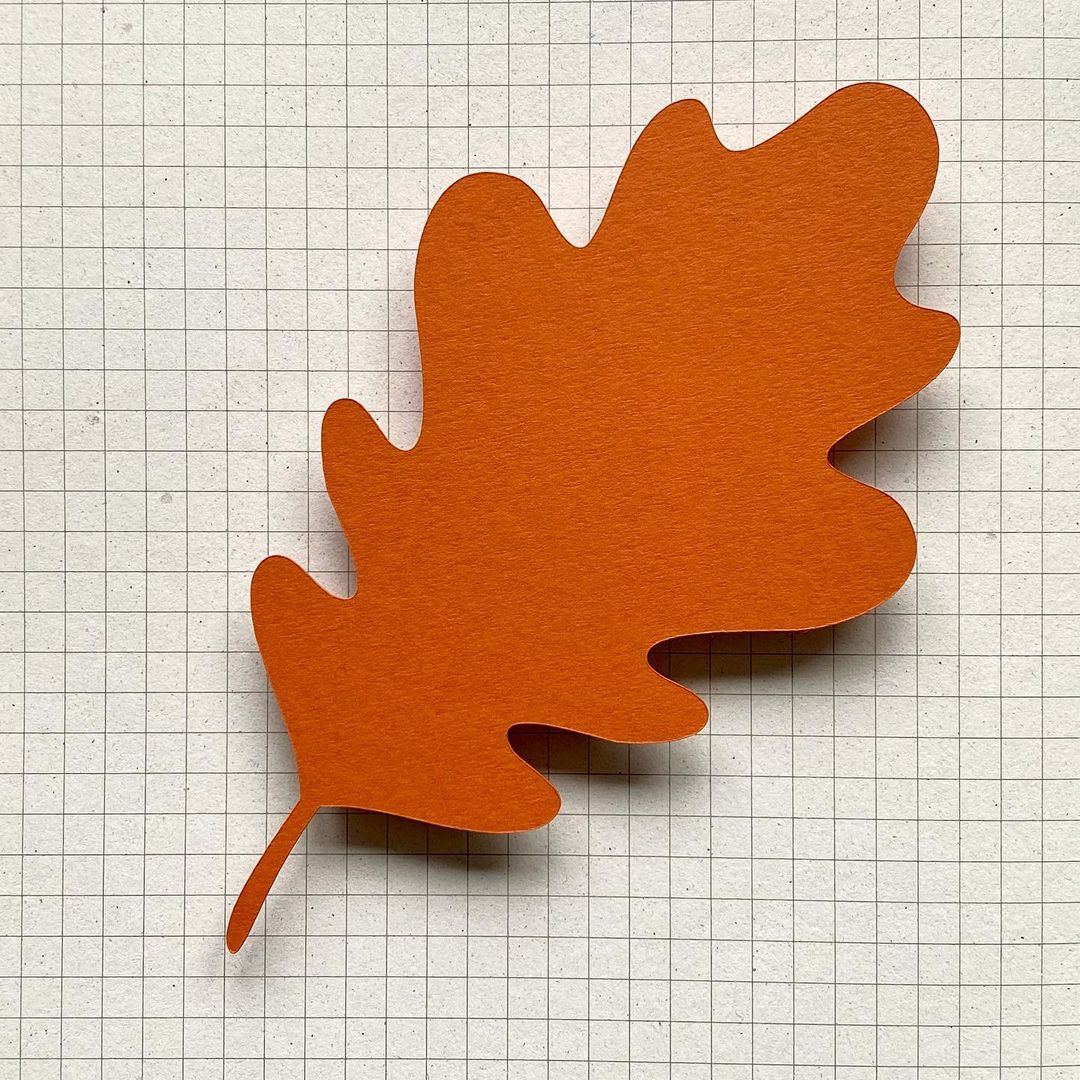 RealtPaperLtd's tweet image. Looking very Autumnal today here in Dublin's fair city 🍁

Autumn leaves by Folly &amp;amp; GanderStationery  Featuring
@colorplanpapers Rust.

#Colorplan 
#ColorplanRust