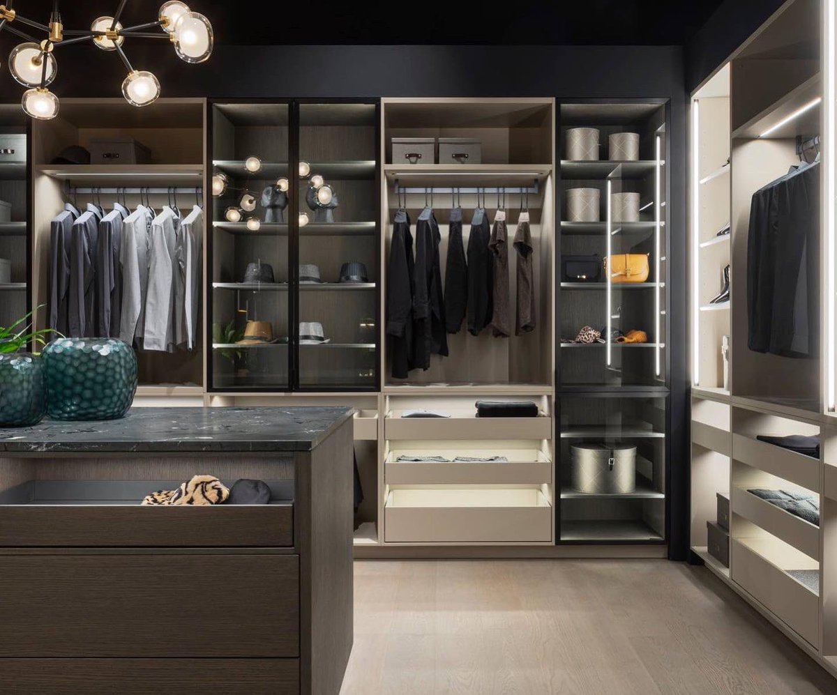 VogueKitchens's tweet photo. From the open kitchen area, living space, workplace, to luxurious bathroom solutions and contemporary dressing rooms; our 2022 collection make habitats timelessly elegant.
#kitchendesign #interiordesign #homerenovations https://t.co/NovdZZxlkD