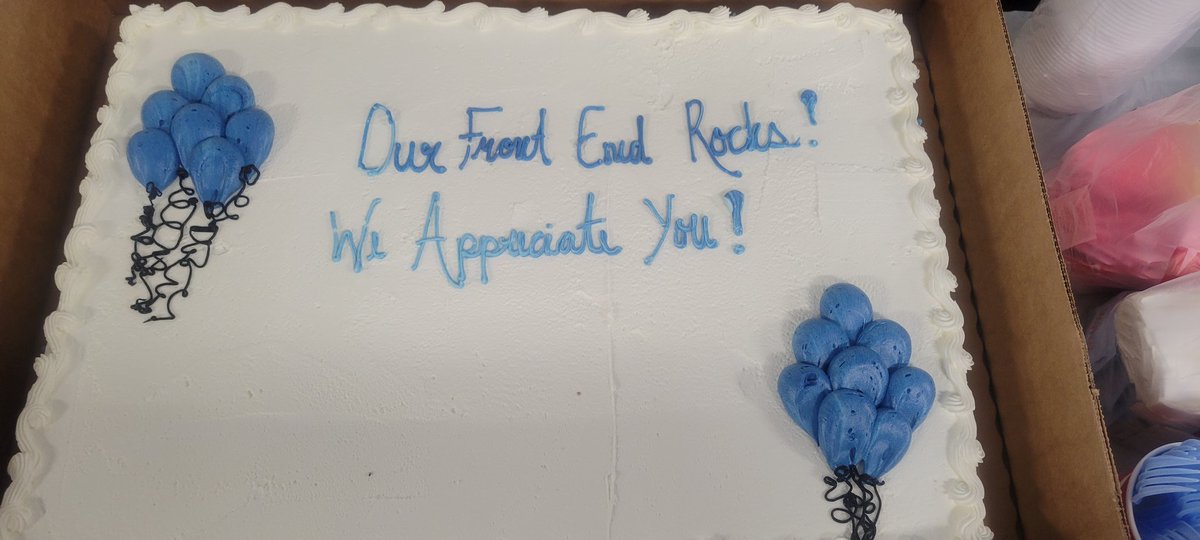 GunterFatemia's tweet photo. @lowes2572 A little morning surprise for our front end team! I truly appreciate you all so much. Thank you for delivering outstanding service to our customers! You guys rock💯 https://t.co/iC4BRnIXMn