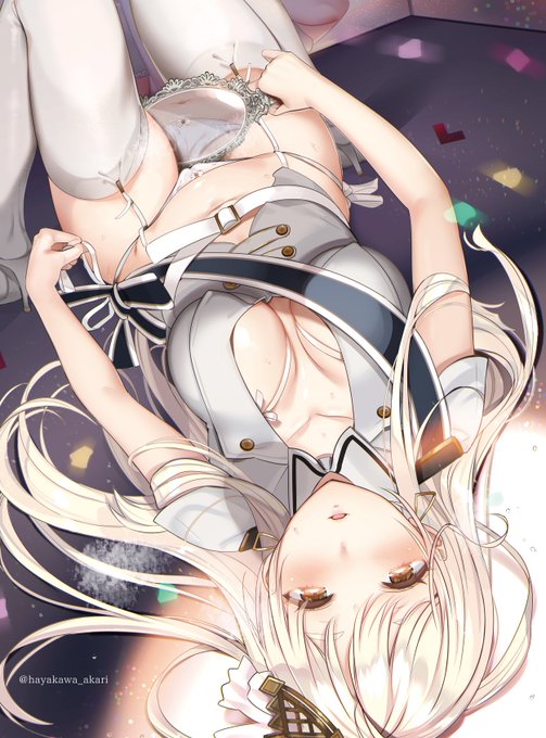 もし今、えっちなパッケージ絵で早川あかりをご検討くださっているサークル様がおられましたら、2022年1月以降の納品スケジュールで承っておりますのでお声がけいただけますと幸いです🎈🎈 