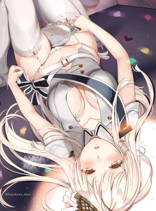 もし今、えっちなパッケージ絵で早川あかりをご検討くださっているサークル様がおられましたら、2022年1月以降の納品スケジュールで承っておりますのでお声がけいただけますと幸いです🎈🎈 