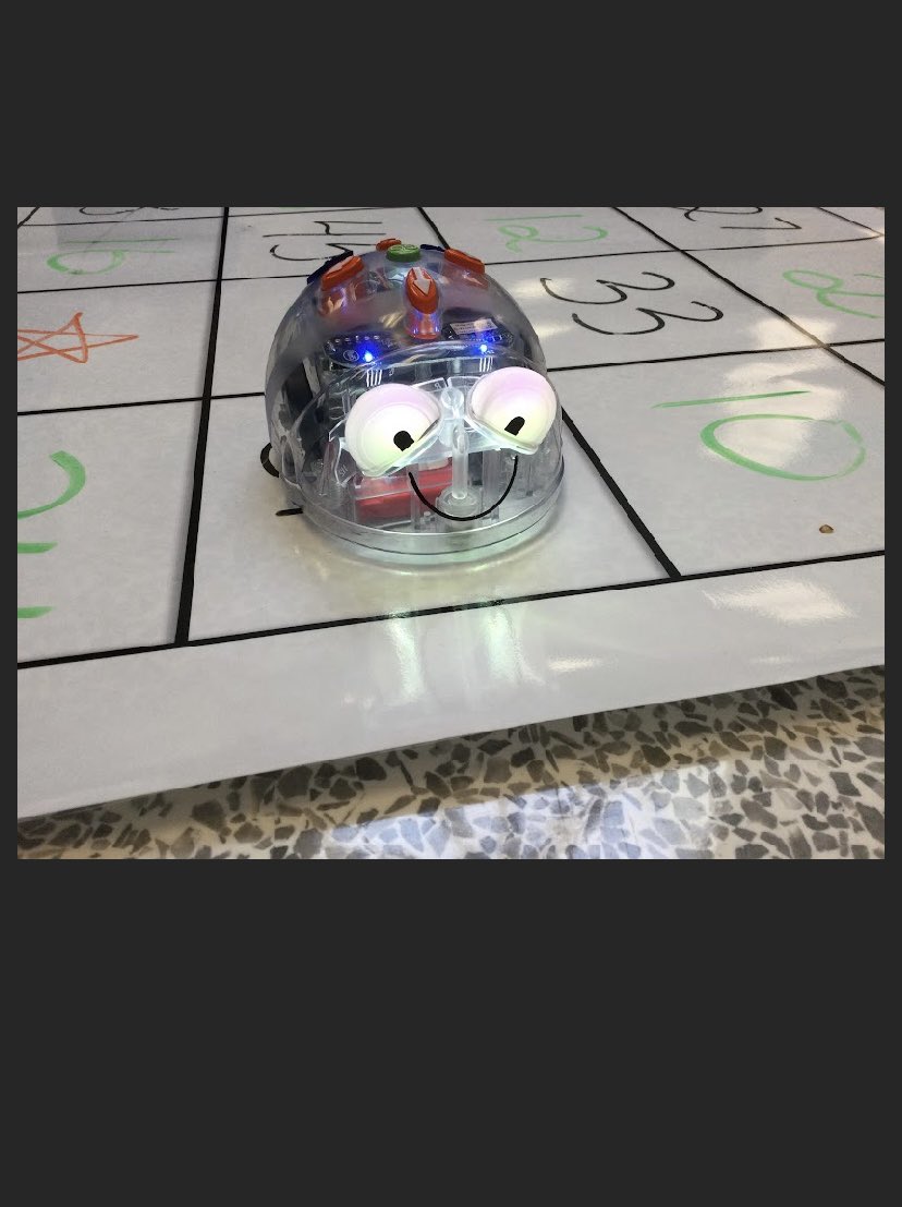 Big shout out to our class photographer who captured Falcon Bytes Day! We loved coding, working together and especially the popcorn 😍 <a href="/ForestGroveES/">Forest Grove ES</a> <a href="/RobertsonsPride/">Hayley Robertson</a>