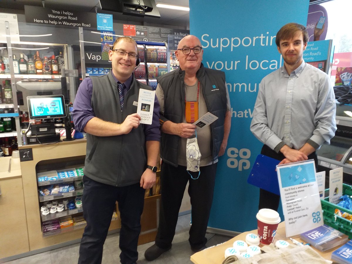 GrahamCraven1's tweet photo. Great @coopuk Sustainability Live Event in the Waungron Road store, Cardiff this morning. Thanks to @Zach_Pioneer @peterCardiffW and @Markselby84 for making it interesting, informative and entertaining.
@Petrolheadnelly @_stephen_kelly_ 
@GilesJenkins https://t.co/BEEmt2h7gN