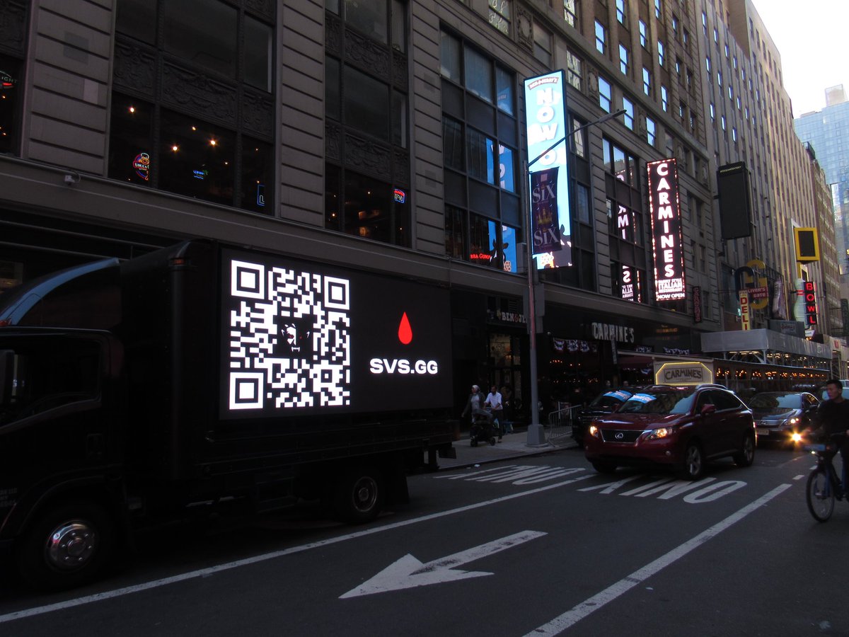 Chundra3990's tweet photo. Move over Batman check out the new Vamp Mobile in NYC @SVSNFT #nftart #NFTCommunity #svsnft #thebatsarecoming #vampstaking $BLOOD https://t.co/q3Fv3UnSs0