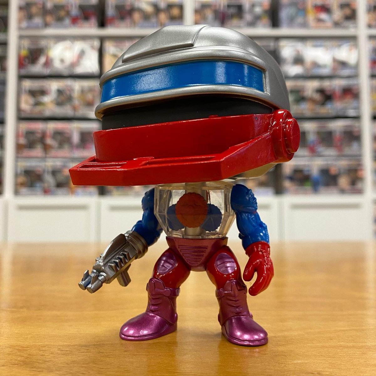 kdogandfish's tweet image. “Domo Arigato Mr. Roboto” 😂 We are proud to announce we are now able to offer more #Funkon2021 Exclusives starting with ROBOTO from Masters Of the Universe 🔥 They also have the Con Sticker! Limited quantities are available online at kdogandfish.com #Funko #MOTU