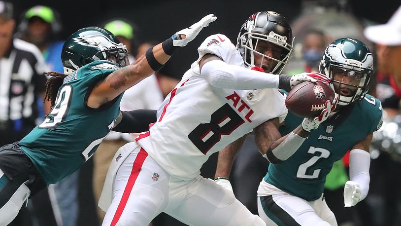 AMG_PFF's tweet photo. After trading away WR Calvin Ridley the @AMG_Falcons have found a new #1 

Rookie TE Kyle Pitts debuted with 42% of the passing yard production and 50% of ATL catch volume in a comeback win over the @amg_eagles. 

#AMGSeason5 https://t.co/QKVFECfuZy