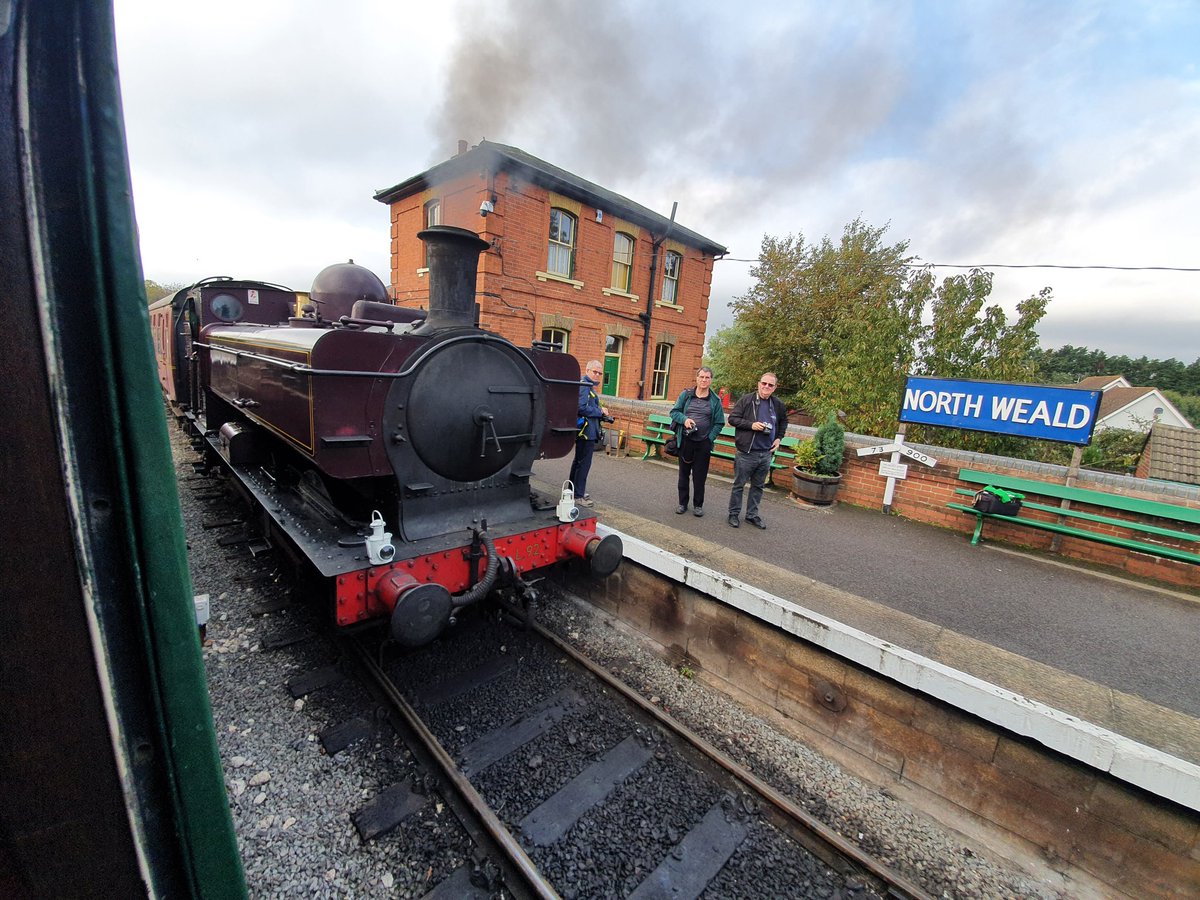 LT pannier at North Weald from dmu