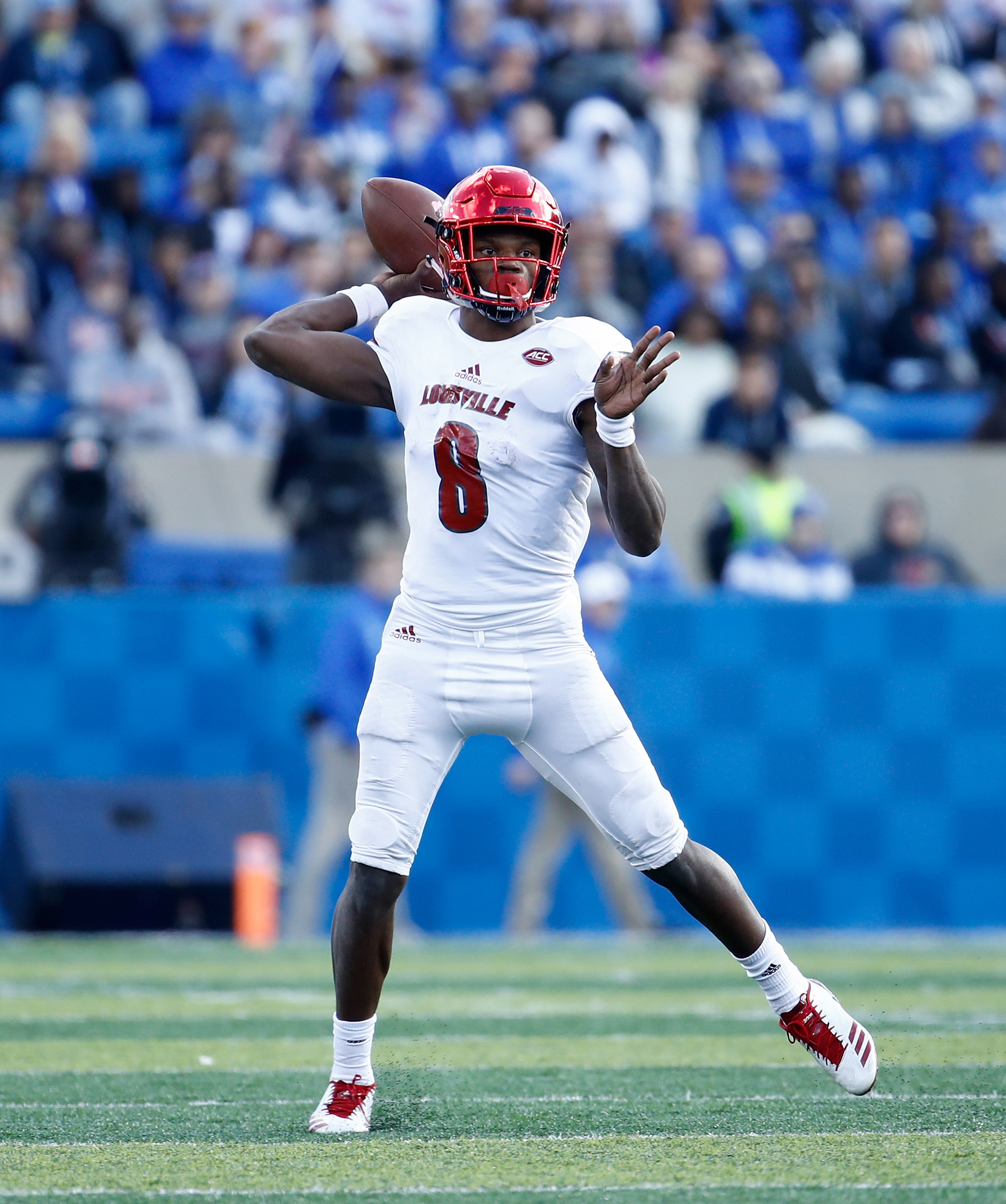 Lamar Jackson's jersey No. 8 will be retired by Louisville football