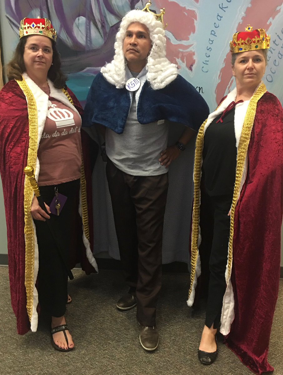 Hear ye hear ye, The King(s) are among the colonists(5th graders) <a href="/okekoalas/">Kilpatrick Elementary</a> #5thgradeSocialStudies <a href="/marco7375/">Marco Lopez</a> <a href="/CarrieSinosic/">Carrie Sinosic</a>