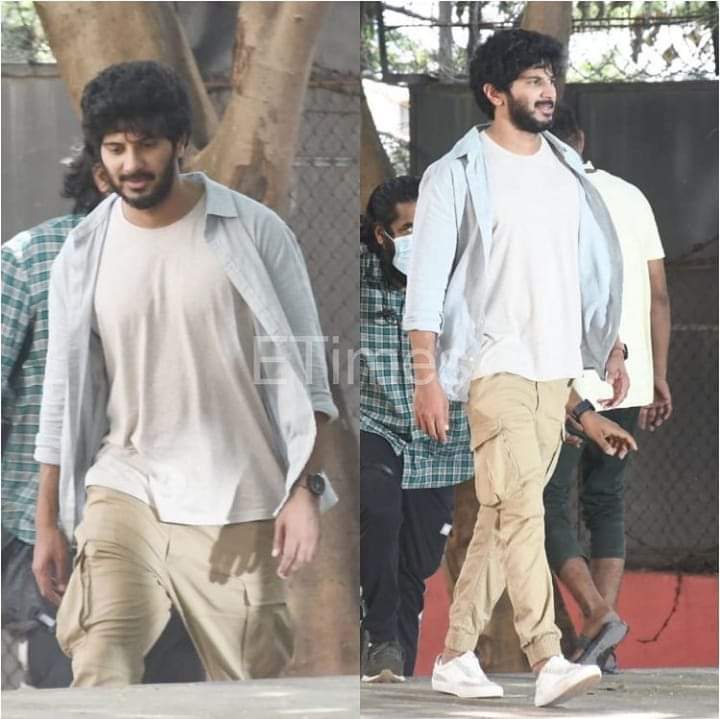 dq_kottakkal's tweet photo. Exclusively spotted Dulquer Salmaan as he was shooting in the city

#Chup movie 📸 #DulquerSalmaan #Kurup https://t.co/5LV91F7Rvz