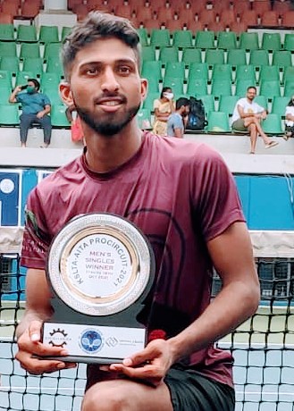 writetake's tweet photo. Karnataka's Rishi Reddy won the KSLTA-AITA Pro-Circuit 2021 championship held in Bangalore today. Rishi defeated No 10 ranked Indian player Ishaque Iqbal (6-0, 6-2). Proud to share that Rishi has been shortlisted last month for the @iif_beinspired Youth Icon Award 2021. https://t.co/r6YdHIxHfu