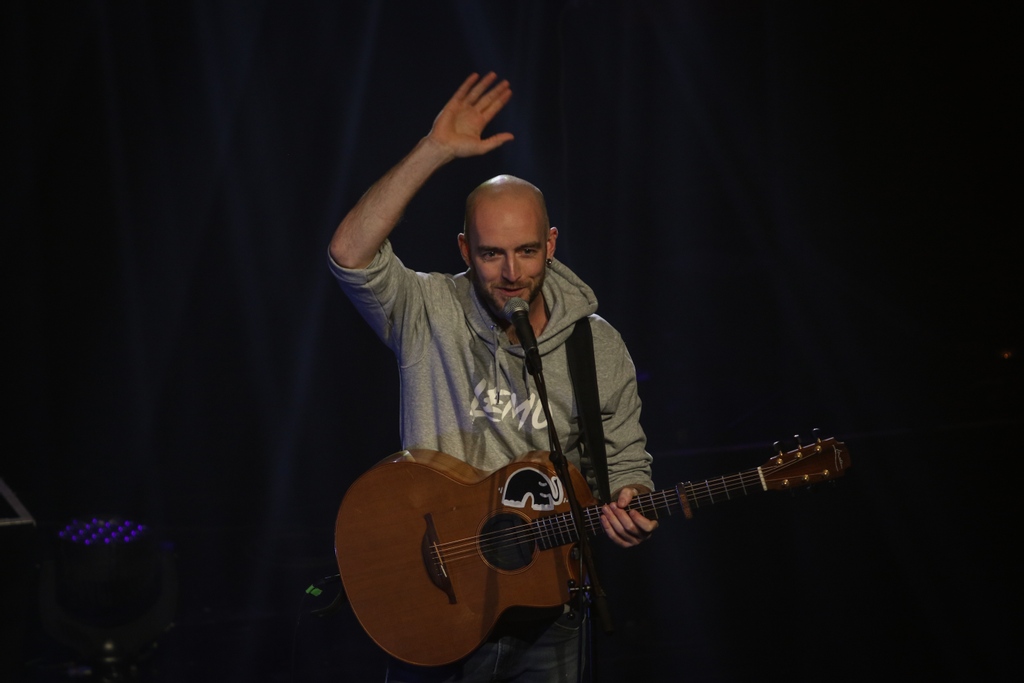 Dave McKendry (@stillpointdave) on Twitter photo Graz!
You felt like home last night. We all know the feeling - you meet someone and it's like you've known each other all your lives. I've never had that with a whole room full of people before. Until last night.
Thank you.
#lemotour
📷 <a href="/basti/">Bastian Lehmann 🇺🇸</a>.neu Graz!
You felt like home last night. We all know the feeling - you meet someone and it's like you've known each other all your lives. I've never had that with a whole room full of people before. Until last night.
Thank you.
#lemotour
📷 <a href="/basti/">Bastian Lehmann 🇺🇸</a>.neu