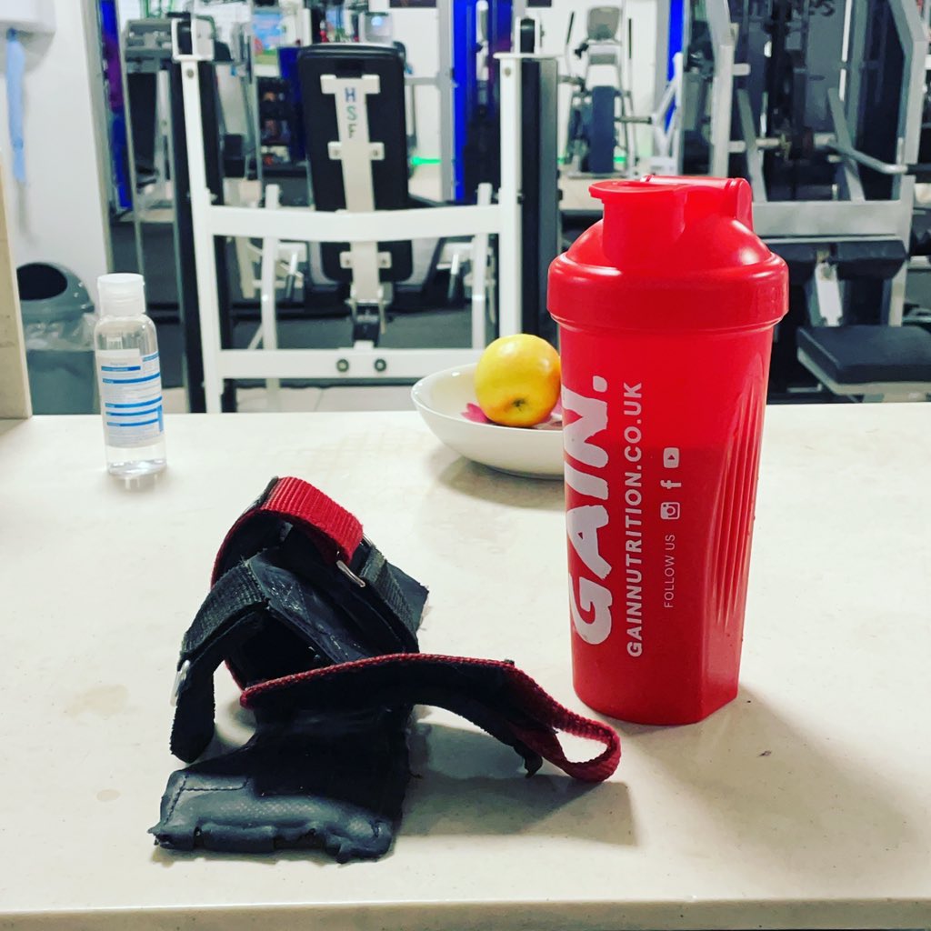 HighStreetFit's tweet photo. It’s the best perfect accessories for a gym workout. Hand sanitizer, wraps and pre-workout by Gain https://t.co/UFUhl5K4ol