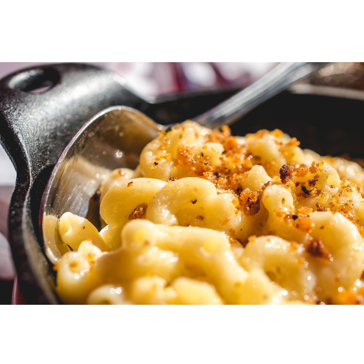goosemoorfoods's tweet image. 🧀 Mac N Cheese 🧀

The ultimate comfort food? Definitely great for these chillier nights. #simplebutdelicious #macncheese