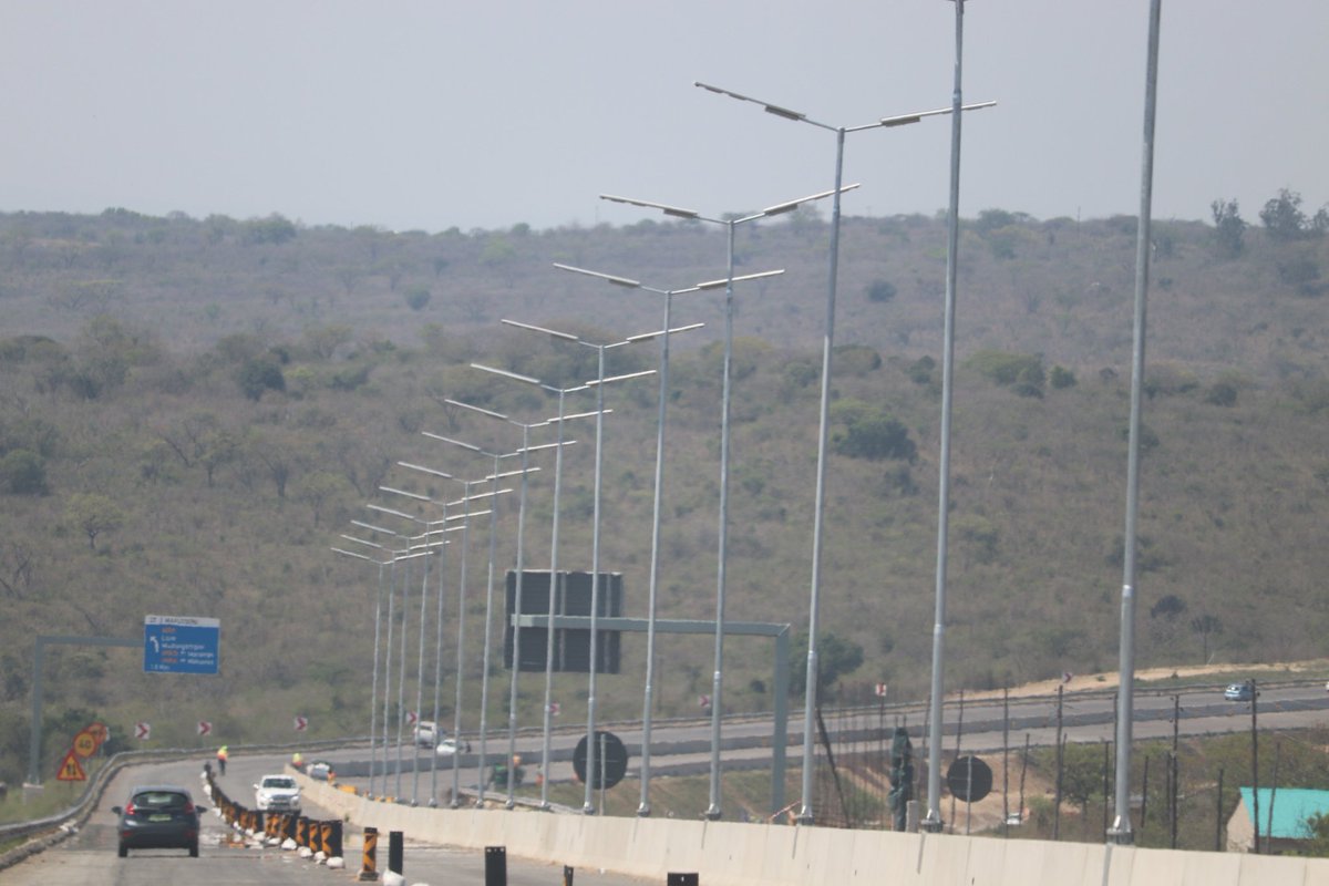 PHOTOS]: Taking Shape: The new 30kms Manzini-Mbadlane Highway is
