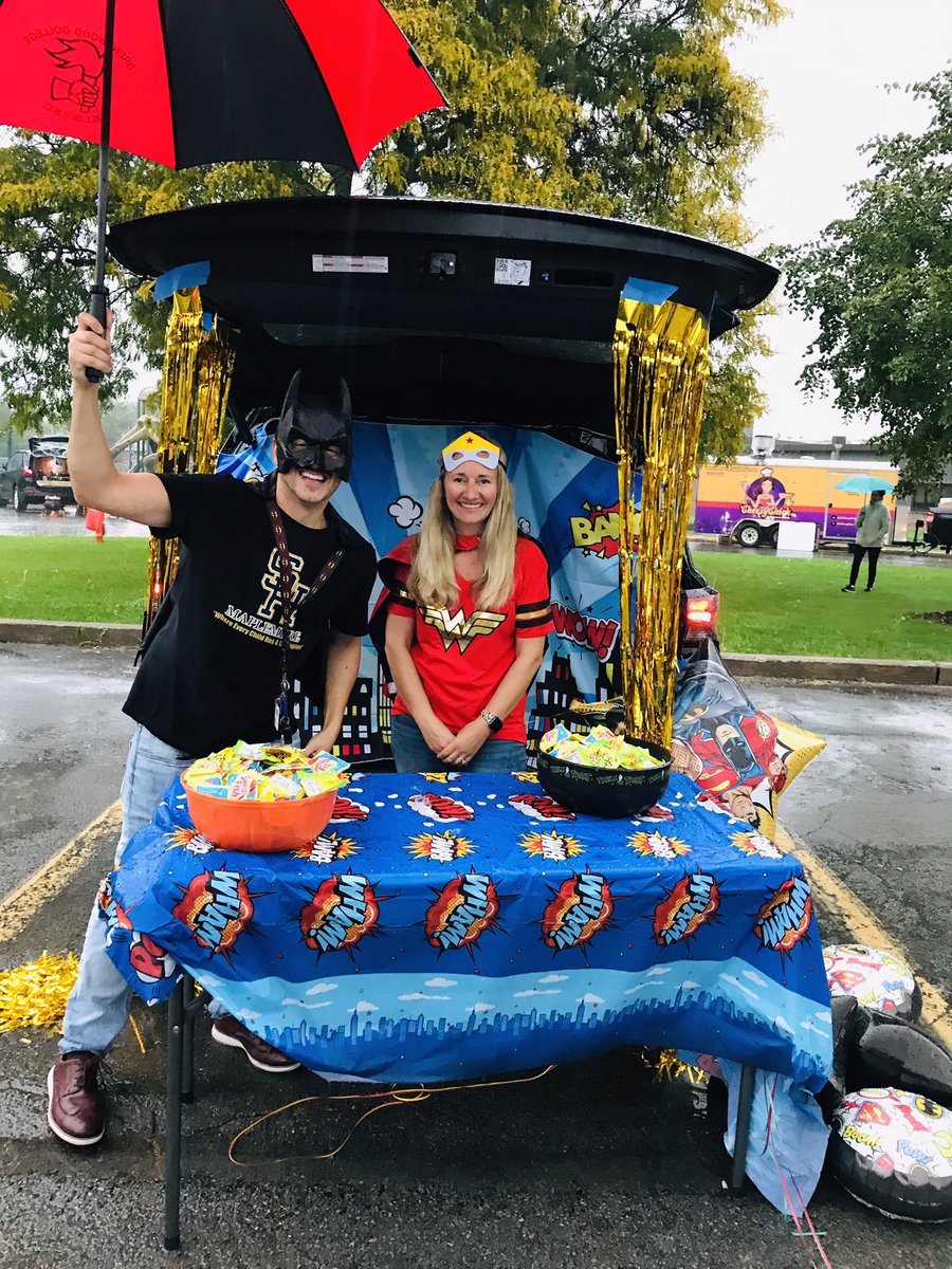 Thanks to <a href="/MaplemerePTA/">Maplemere PTA</a>, volunteers, our amazing <a href="/maplemere/">MaplemereElementarySchool</a> Champions, AWESOME chair Julie T for helping make our first Trunk or Treat an amazing event. It may have down poured on us, but we didn’t care and had a BLAST! Maplemere is a special place &amp; this is another reason why!