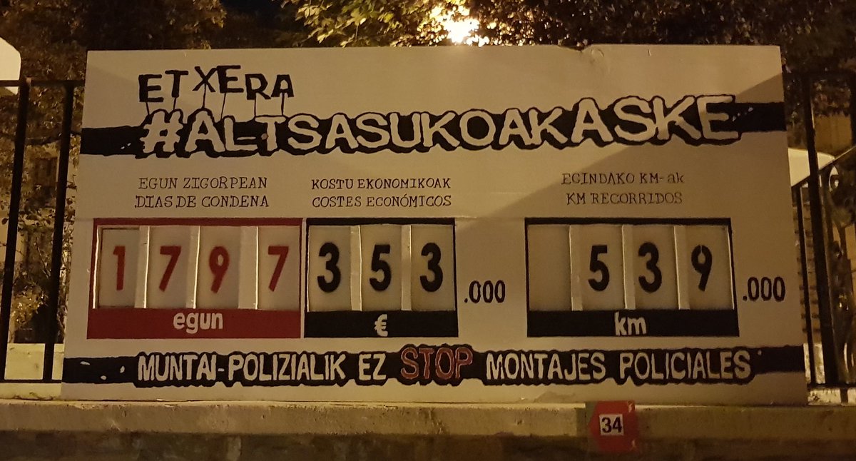 Un día como hoy hace 5 años, daba comienzo el brutal montaje que llevó a nuestros hijos e hija a ser acusados de terrorismo. #Altsasu

La cárcel, un juicio trampa y unas injustas condenas fueron el macabro resultado, una situación que seguimos padeciendo. #AltsasukoakASKE