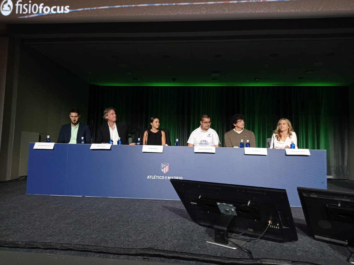 ¡Ahora sí, damos paso al Meeting de olímpicos con <a href="/SaraAndresB/">sara andres barrio</a>, <a href="/jerogarciabox/">Jero Garcia</a>, <a href="/Loren_am90/">Lorenzo Albaladejo PLY</a>, <a href="/PaloMoro/">Paloma Moro</a> y <a href="/RafaPascual_1/">Rafa Pascual</a>. ¡Qué emoción!