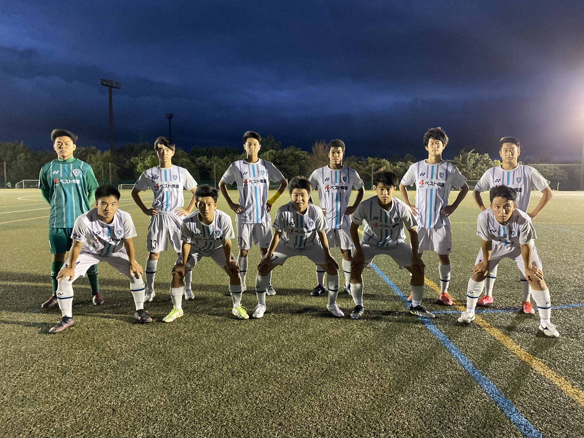アビスパ福岡サッカースクール 10 16 U 18試合結果 21 Jユースリーグ第1節 アビスパ福岡u 18 1 1 大分トリニータu 18 試合終盤にckから先制を許しましたが 後半atに山下湊太郎のヘディングシュートで追いつきました 次節 21年10月23日 21 J アビスパ福岡サッカースクール 10 16 U 18試合結果 21 Jユースリーグ第1節 アビスパ福岡u 18 1 1 大分トリニータu 18 試合終盤にckから先制を許しましたが 後半atに山下湊太郎のヘディングシュートで追いつきました 次節 21年10月23日 21 J