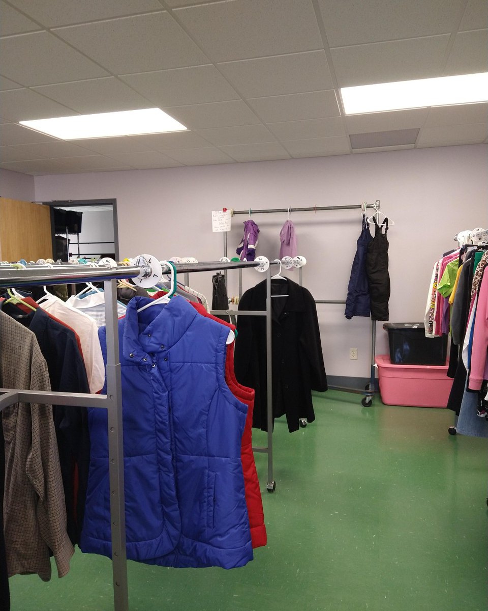 JohnstonPHC's tweet photo. Can your closet help fill our closet?  This is our current coat racks ☹️ Think of us when cleaning out sizes that don't work anymore.  Open today from 9am-1pm! https://t.co/udKCnYl0Vq