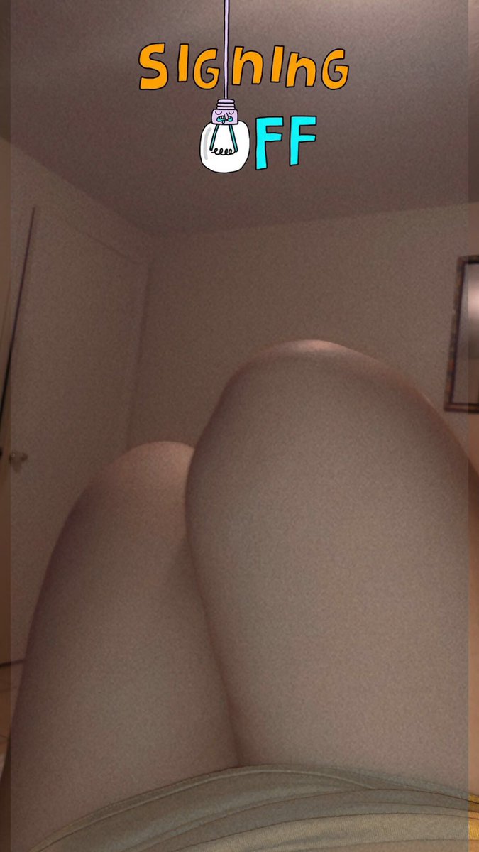 Lauxnnthee's tweet photo. 😩 https://t.co/1vo5xs9h7D