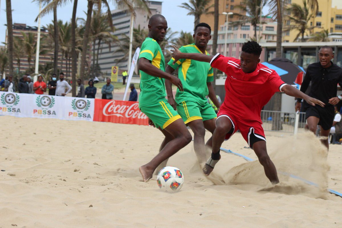ProBeachSoccer1's tweet photo. EThekwini Beach Soccer Club with their first back to back win of the season following a comprehensive 5-2 win against Umbumbulu Beach Team. 

#Woz’obona #Pbssa https://t.co/muqAtMplZ4