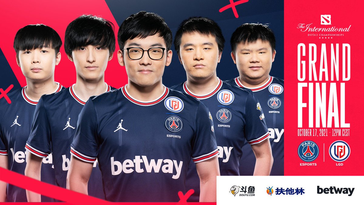 PSGeSports's tweet photo. WE ARE THROUGH TO THE GRAND FINALS OF #TI10!
@PSGLGD_ 

#ICICESTPARIS https://t.co/ovsziFHMYO