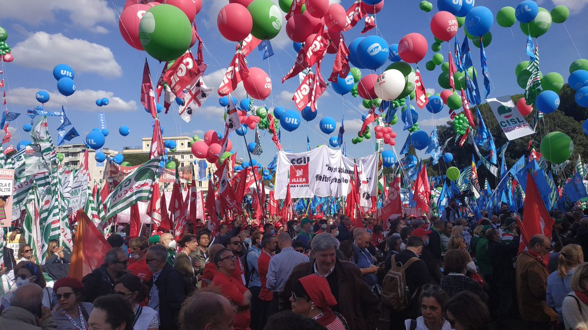 When workers and their unions rise! <a href="/etuc_ces/">EUROPEAN TRADE UNIONS</a> trade unions are here in Rome. We know that the fight against facism anywhere is the fight against facism everywhere.