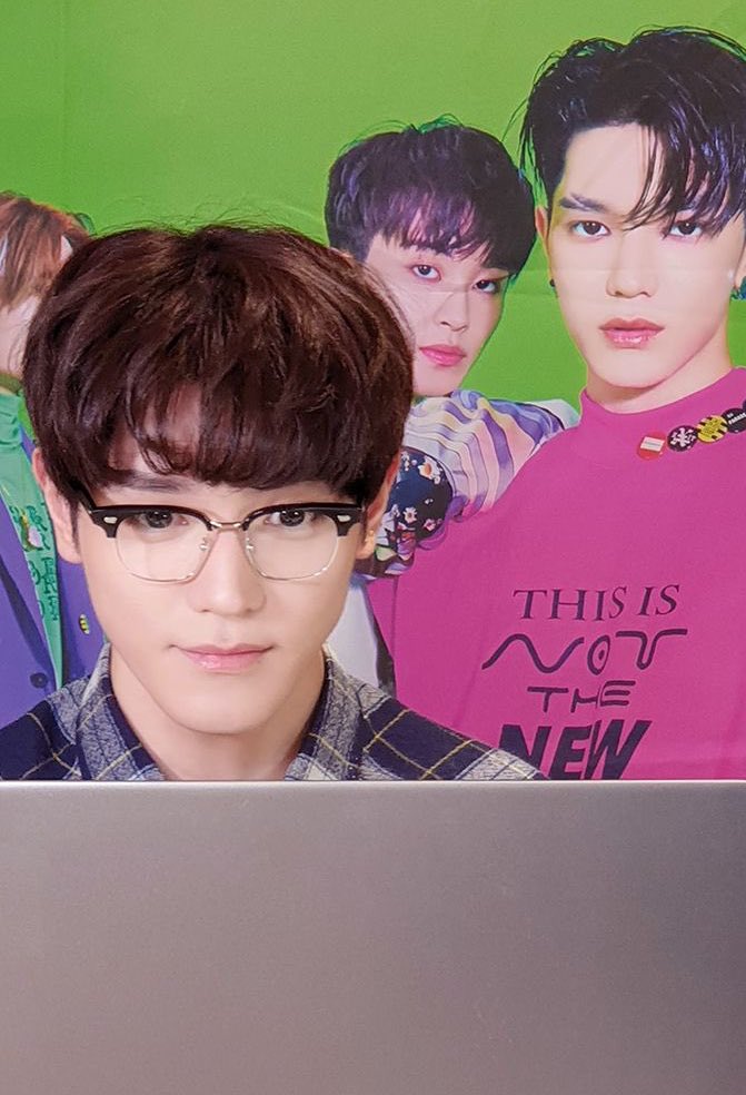 monsieurTY_'s tweet photo. Taebaek                                        Taeyong https://t.co/Fbns5DU4iz