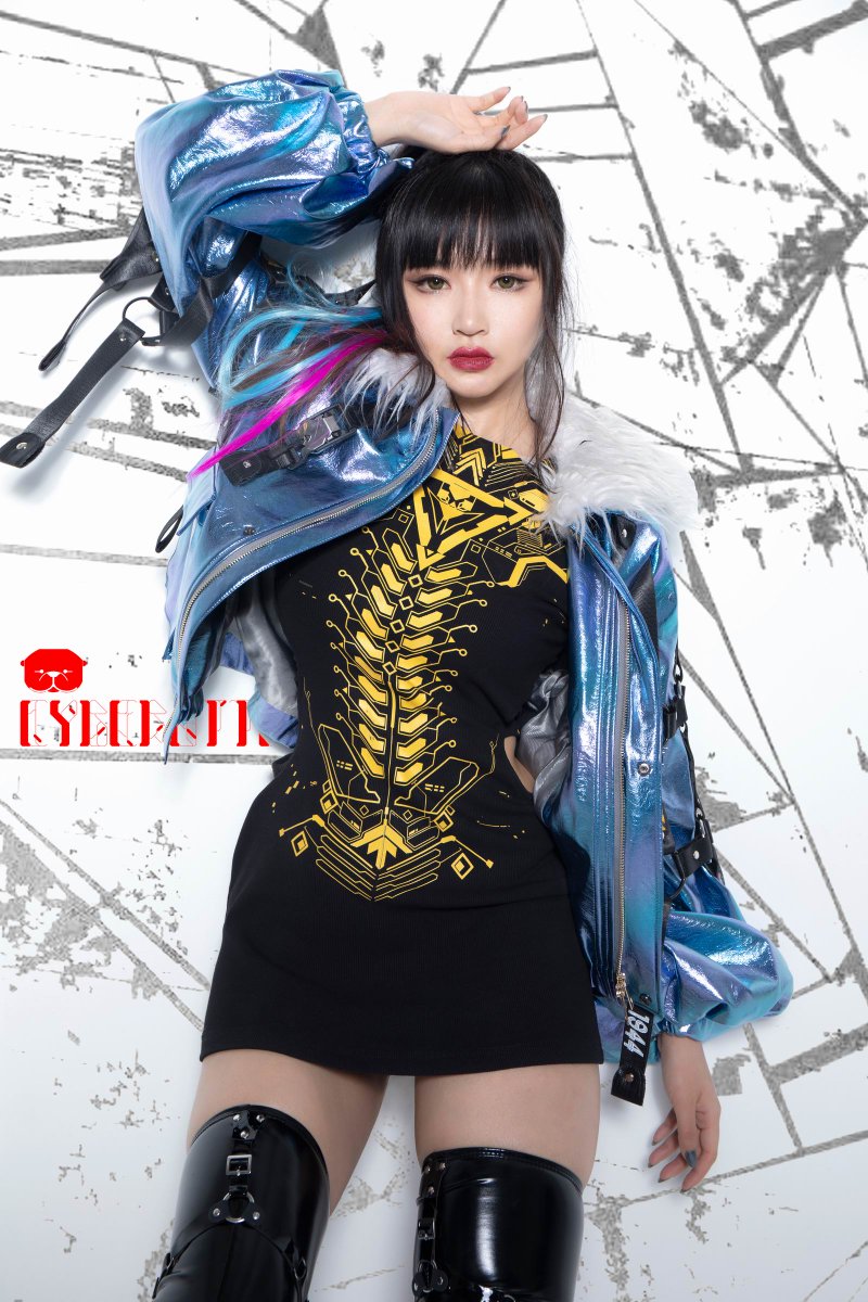 My new clothing line: Cyberotter.  Everyday dress design: blue style 