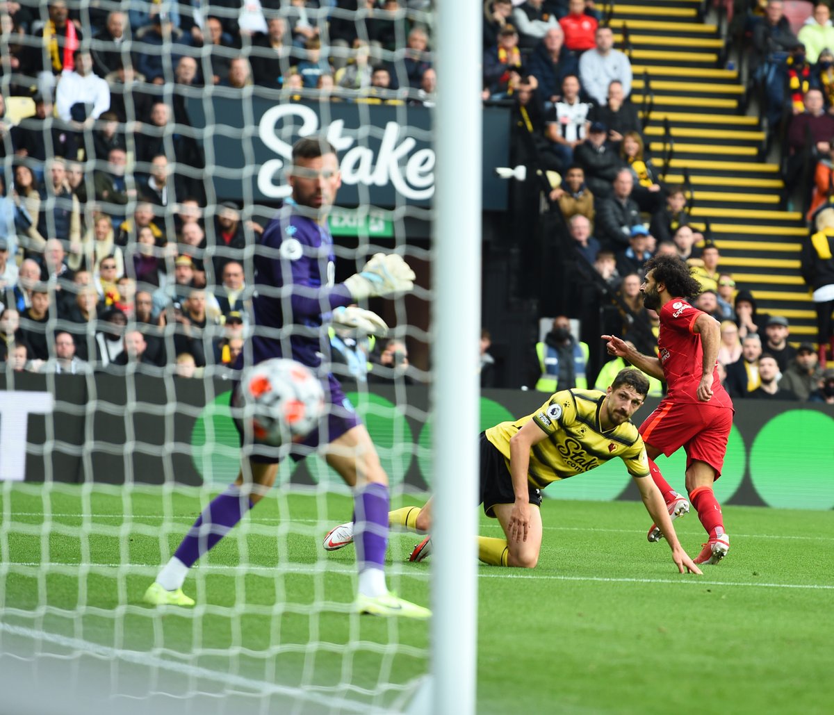James_Carroll84's tweet photo. What a photo by @andrewpowelllfc. https://t.co/8sjrXlK6IA