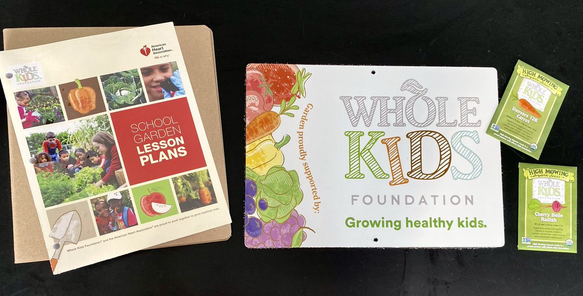 FisherRiana's tweet photo. Thank you @WholeKidsFnd for our new hydroponic grower! Our kids are so excited to learn how it works & how to take care of our new plants!
#CCAgrows 🌱 https://t.co/skN5Ce6gBI