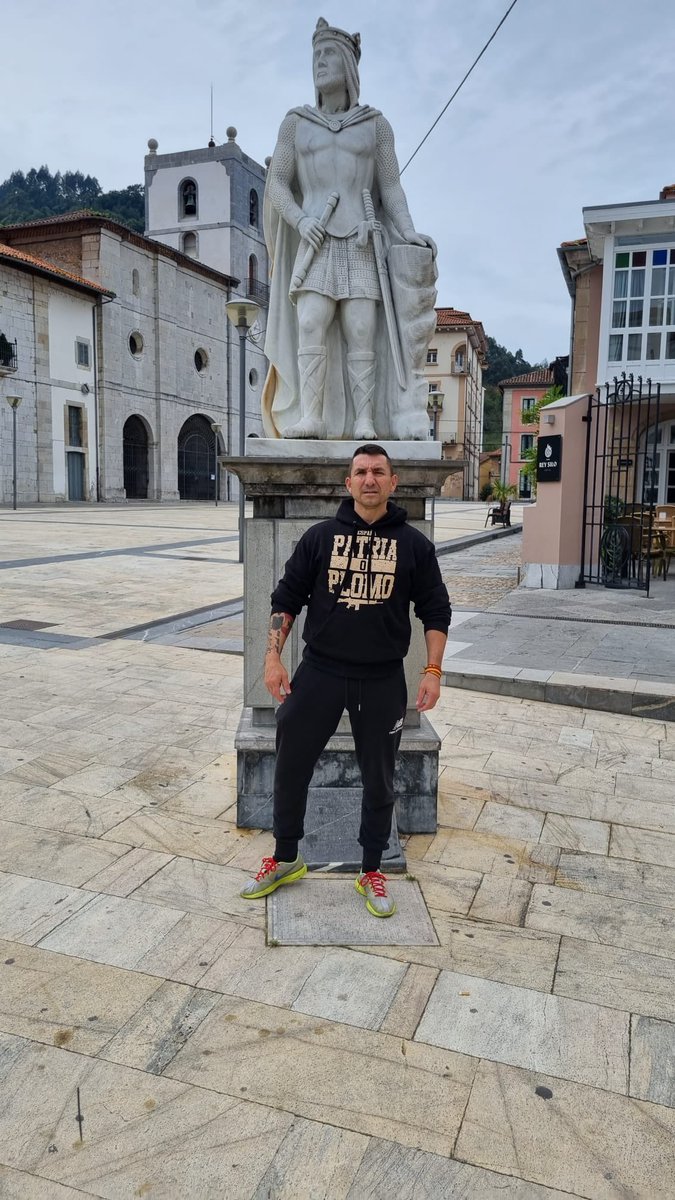 NrGetafe's tweet image. No te quedes sin tu camiseta o sudadera.

ESPAÑA: PATRIA O PLOMO

Precios Donat Ivo

Camiseta:12€
Sudadera con capucha:25€
Sudadera sin capucha:20€