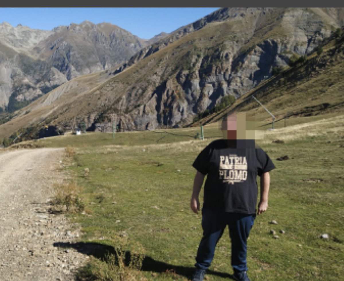 NrGetafe's tweet image. No te quedes sin tu camiseta o sudadera.

ESPAÑA: PATRIA O PLOMO

Precios Donat Ivo

Camiseta:12€
Sudadera con capucha:25€
Sudadera sin capucha:20€