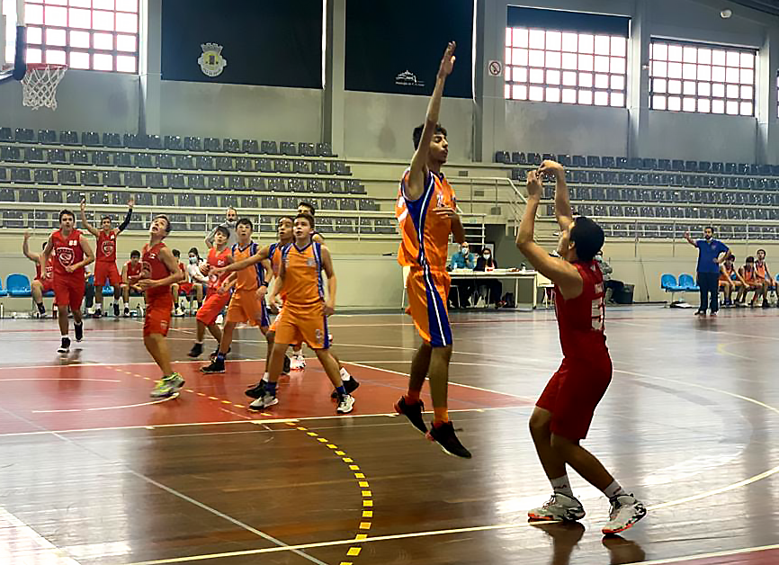 gdbleca's tweet photo. Sub-16M - 1a.fase Grupo D1> 
BC Gaia 23 vs 51 GDBL
 #WorkToAchieve
...
#GDBL
#juntossomossempremais
#desportoesaude
#desportivodeleca
#basquetebol
#basketball https://t.co/91lCXmj1aS