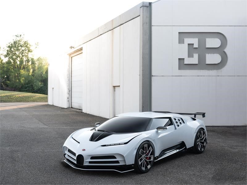 mtamac_info's tweet photo. #Bugatti Centodieci completes. #New #mtamac https://t.co/08JlHOltjE