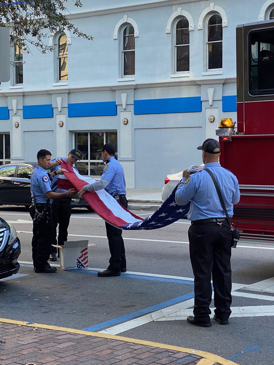 JaneCastor's tweet photo. Honored to help kickoff the 4th Annual Tampa Tower Climb Tunnel to Towers this morning!

This incredible fundraiser helps to:
- build specially adapted, smart homes for amputee veterans
- pay off mortgages for the families of fallen first responders
- build Gold Star Family Homes https://t.co/KArk2zQer2