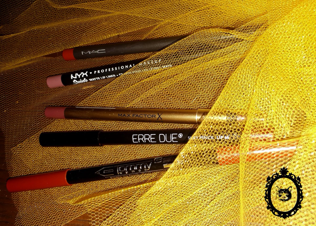 Tzotzo11's tweet photo. https://t.co/TYcoP0p2KF
My top 5 Lip Liner!
@MACcosmetics @NYXCosmetics @MaxFactorUK @erre_due @TommyGCosmetics
@Tzotzo11
#blogger #greekblogger #bautyblogger #makeup #makeupartist #makeupblogger #newblogpost #lipliner #lips https://t.co/XmtKb3uOjn