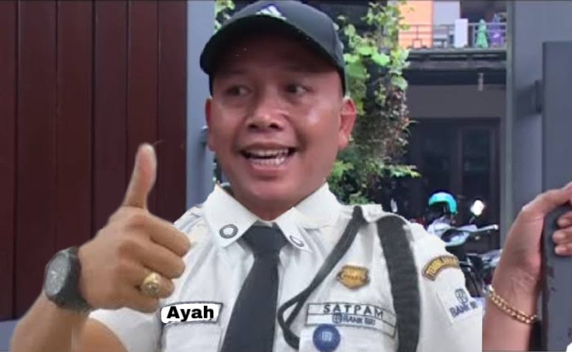 Liat dulu keadaan institusinya, cocok ga di plagiatin sama Satpam BCA? Kalo Satpam BCA mah bener bener humaaanis, pelayanannya raaaaamah. Hehehehe siapa dulu yang di plagiatin, ngaca dulu kaliii