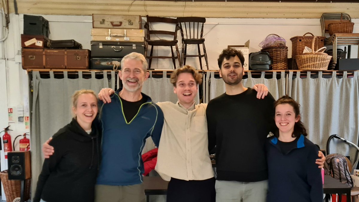 Had a wonderful first week of rehearsals <a href="/BrocJackTheatre/">Jack Studio Theatre</a> with this lovely cast. Grab a ticket now to not disappointed these lovely smiling faces!
brockleyjack.co.uk/jackstudio-ent…