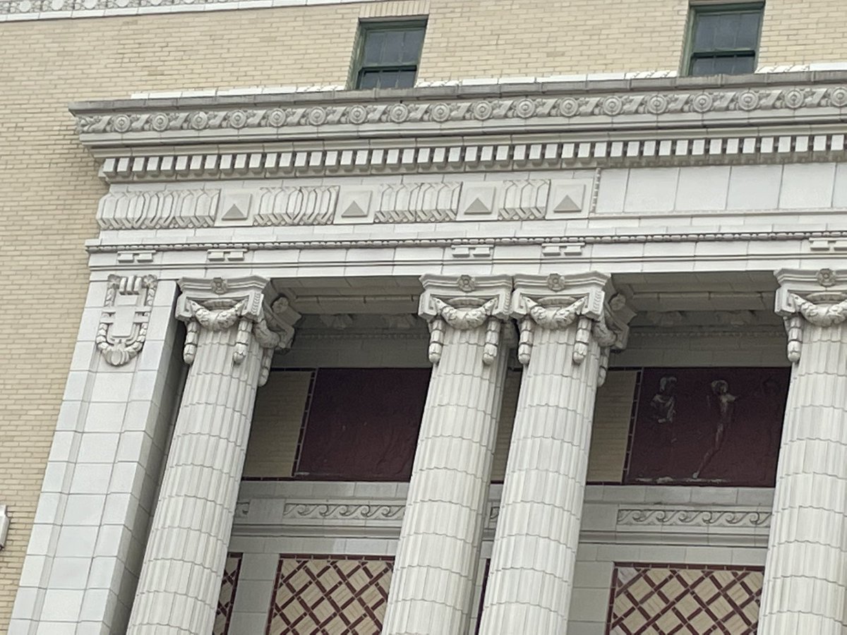 🦁Round the Bend 574🐑 tweet media