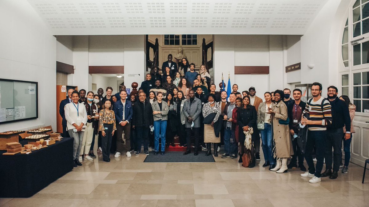 YChangeMaker's tweet image. Retour en image sur la conférence YCM à l’ENA💡

Merci à @dawalaofficiel @emna_everard Karim Slaoui de  @cowboy_bikes @DZaversnik Romane Lefebvre de @Youth4Climatefr @jeanguo_konexio pour l’inspiration💡

Merci à @nathansoret pour l’animation🎤
Merci à @ENA_fr 🤝

📸Will Anderson