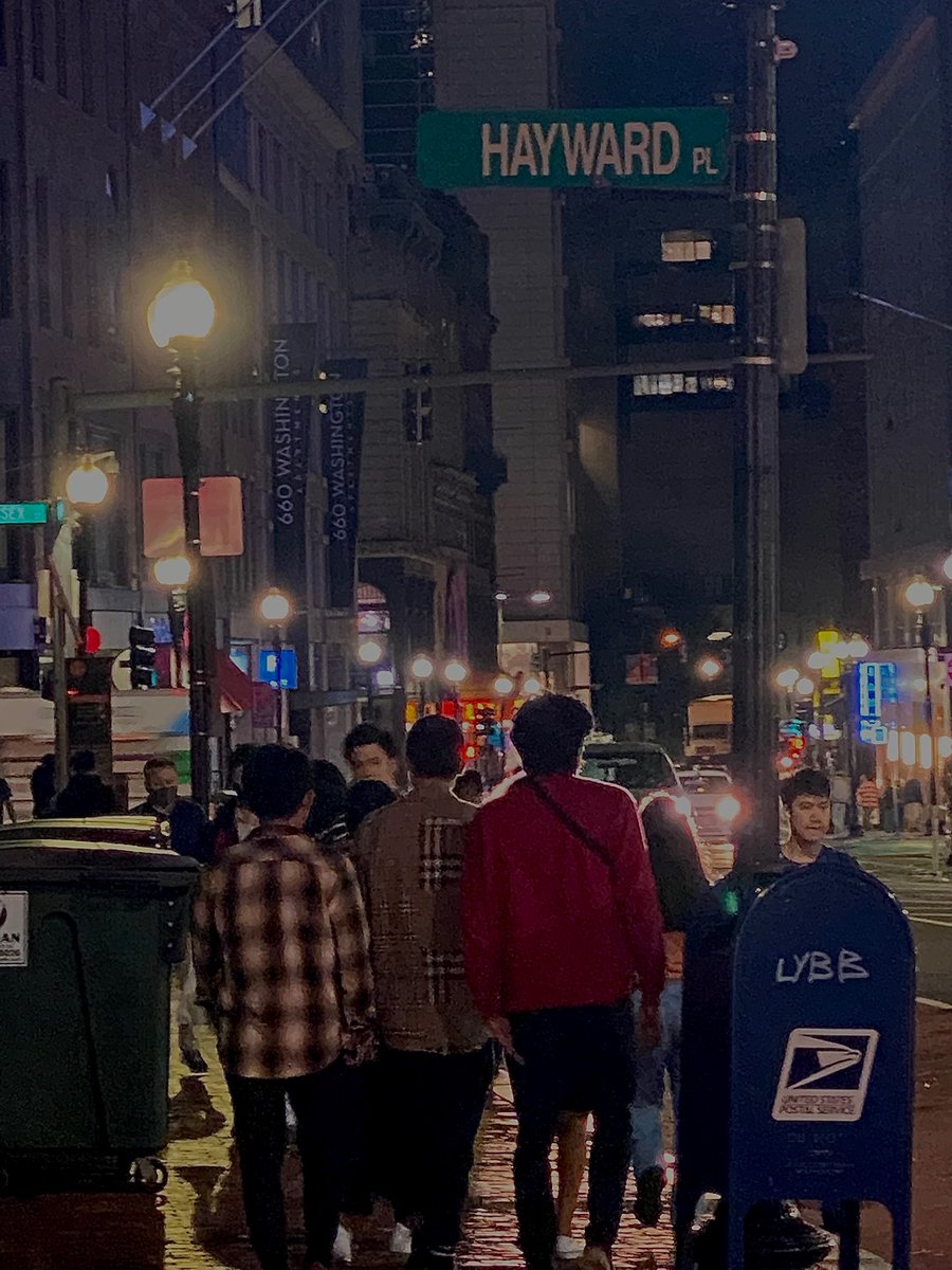 AsapTwelvyy's tweet photo. LYBB BOSTON POP UP VERY SOON 🔥 https://t.co/sLTWIQ9ULV