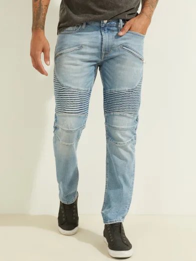 taylorxidc's tweet photo. guys who wear these jeans 🚩🚩🚩🚩🚩🚩🚩 https://t.co/uQUHC1fKob