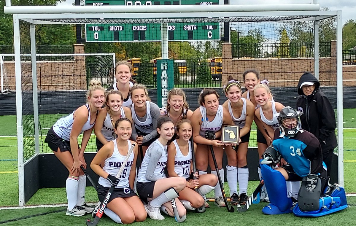 ForestHillsFH's tweet photo. Congratulations to the @AA_PFH Pioneers for winning the tournament with a 3-0-1 record! https://t.co/JnjzcrWKNF