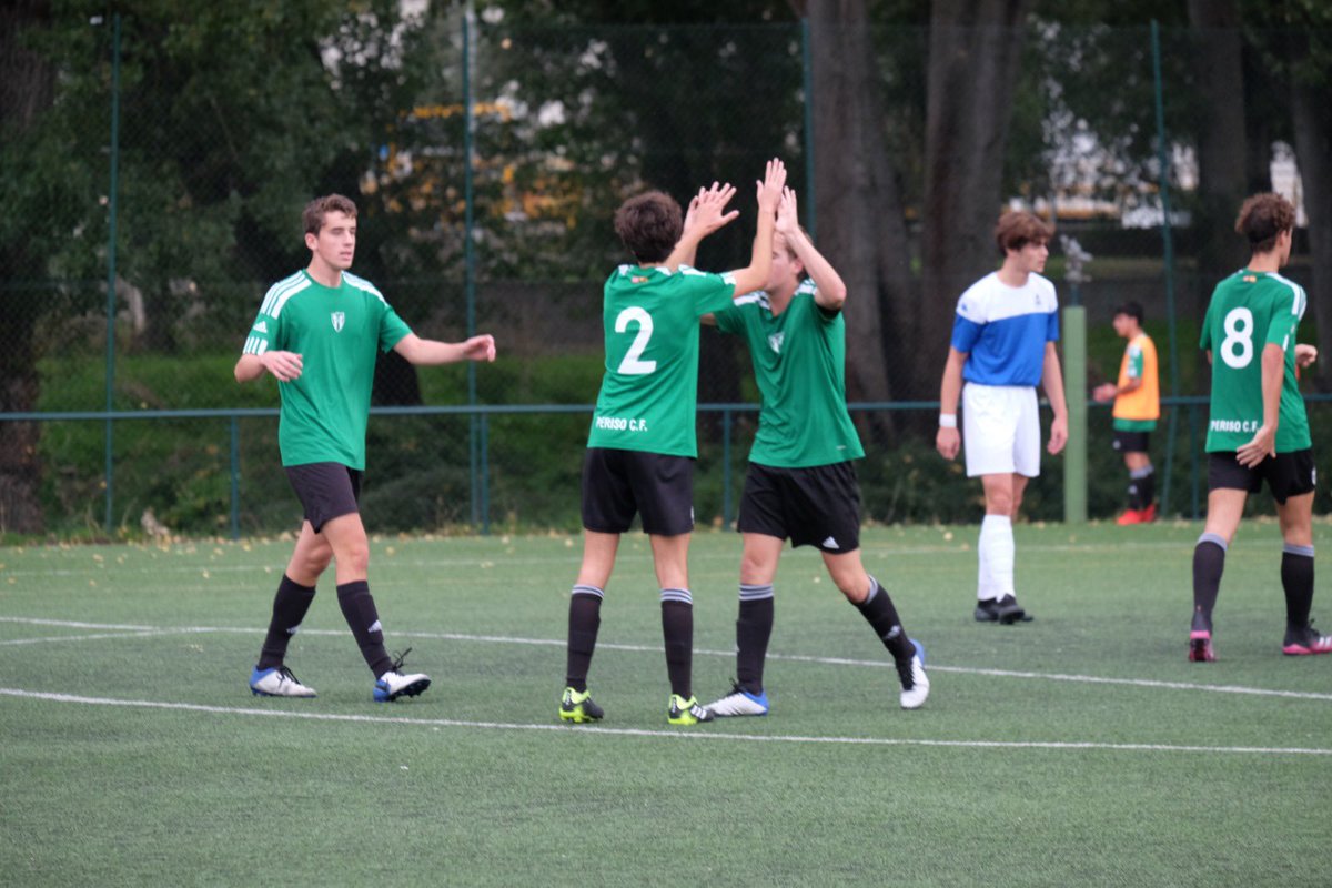 ogermano's tweet photo. Partido serio del Juvenil B del @perisocfoficial !! Con gol y moviendo muy bien el balón. La mala noticia las lesiones… Ánimo Miguel!!

Guadalix 1-4 Juv B

#VamosPeriso🖤💚 https://t.co/d2PxP7wjLy