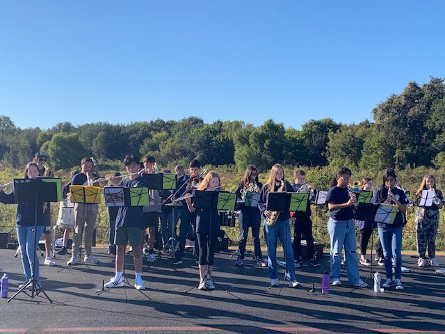 MckamyBand's tweet photo. Great job helping out the @FlowerMoundPD on their Torch Walk! https://t.co/3HS8cpyqYX