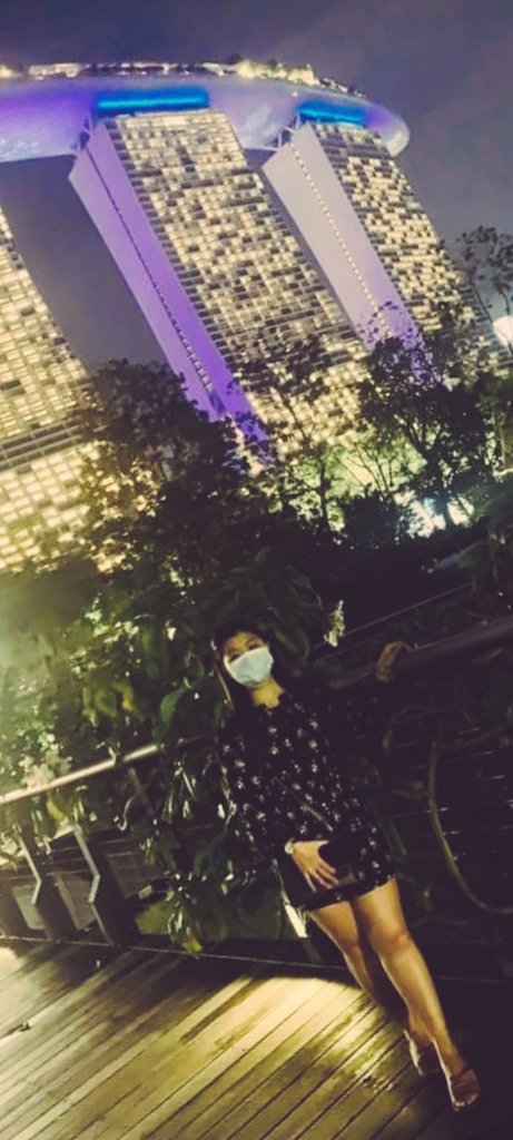 NweHtun16's tweet photo. hot night 🥰 https://t.co/dSVkcDffm1